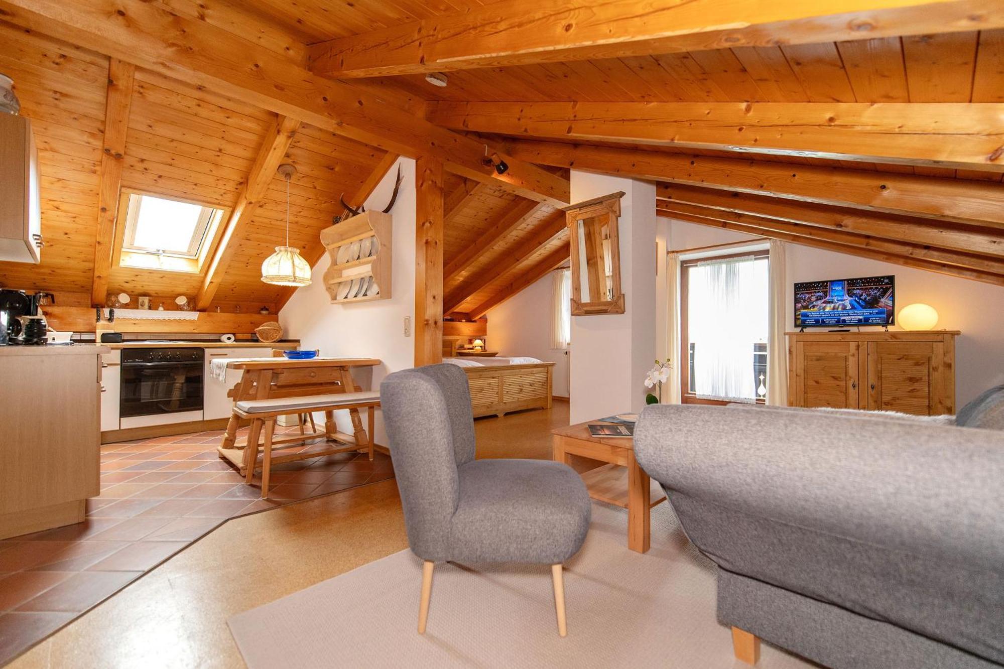 Gaestehaus Weissenbacher-Ferienwohnungen Marquartstein Esterno foto